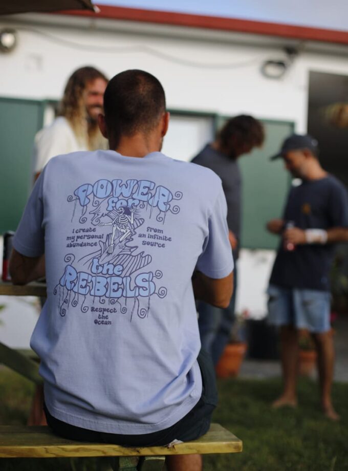 Camiseta Power for The Rebels Lavanda
